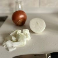 可能是食物和刀的圖像