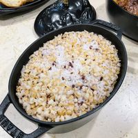 可能是北非小米飯的圖像