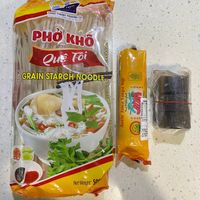 可能是粥、豆腐、麵、拉麵和文字的圖像