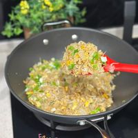 可能是炒飯、印度香料飯和顯示的文字是「 FAng FAngFAng FAng FAng 」的圖像