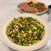 可能是燉小牛膝的圖像