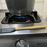可能是熱水器和泡茶器的圖像