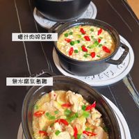 可能是豆腐、火鍋、粥和文字的圖像