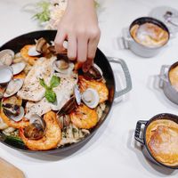 可能是西班牙大鍋飯的圖像