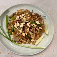 可能是麵和炒麵的圖像