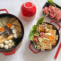 可能是豆腐、火鍋、起司火鍋和文字的圖像
