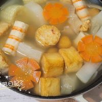 可能是火鍋、豆腐和粥的圖像