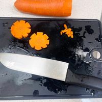 可能是刀和食物的圖像