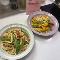 可能是蝦和義大利麵的圖像