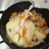 可能是豆腐、香菇和文字的圖像