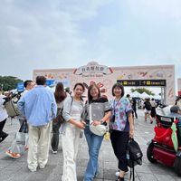 可能是一或多人和顯示的文字是「 2026 台北麵包祭 BreadFestTaipei Bread Fest laipei 글제가 圖Ei割 Exit如 + Entrance AD Kurma NE 」的圖像