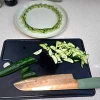 可能是刀和食物的圖像
