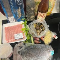 可能是生魚片和文字的圖像