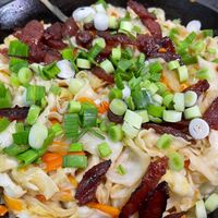可能是義大利麵和炒麵的圖像