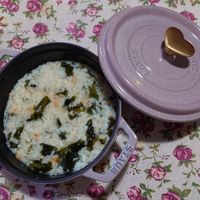 可能是粥、北非小米飯和豆腐的圖像