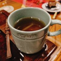可能是咖啡杯和茶的圖像