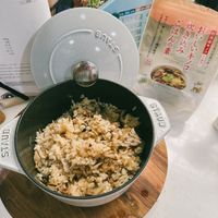 可能是炒飯、豆腐和文字的圖像