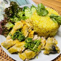 可能是印度香料飯和炒飯的圖像