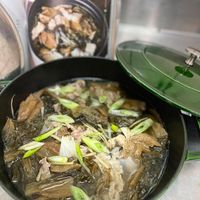 可能是香菇、拉麵和鯷魚的圖像