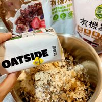 可能是燕麥餅乾、燕麥和文字的圖像
