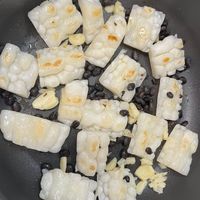可能是豆腐和義大利麵的圖像