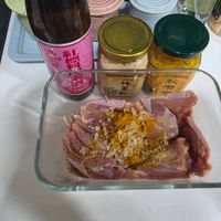 可能是食物和文字的圖像