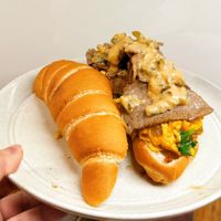 可能是法式長棍麵包的圖像