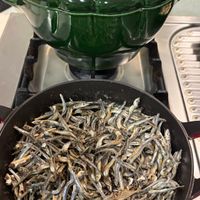 可能是鯷魚的圖像
