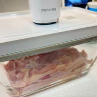 可能是顯示的文字是「 ZWILLING 」的圖像