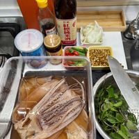 可能是豆腐、香菇、拉麵和紫蘇的圖像