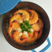 可能是蝦和西班牙大鍋飯的圖像