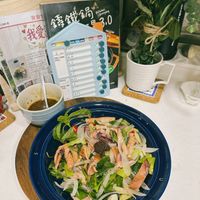 可能是煙燻鮭魚和文字的圖像