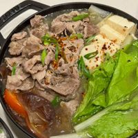 可能是麵、火鍋和豆腐的圖像