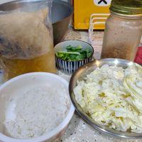 可能是麵、豆腐和粥的圖像