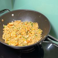 可能是炒飯和印度香料飯的圖像