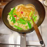 可能是歐姆蛋和拉麵的圖像
