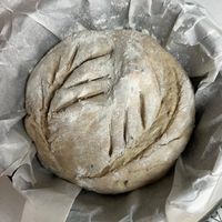 可能是黑麥麵包的圖像