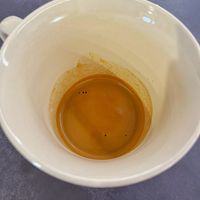 可能是咖啡杯的圖像