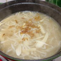 可能是拉麵和麵的圖像