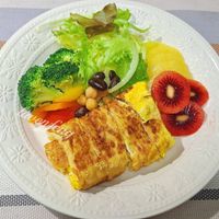可能是歐姆蛋、豆腐和文字的圖像