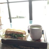 可能是總匯三明治的圖像