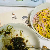 可能是義大利麵和文字的圖像