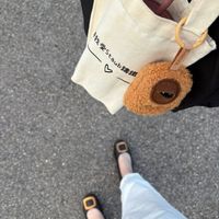 可能是草編鞋的圖像
