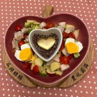 可能是豆腐、紅心和文字的圖像