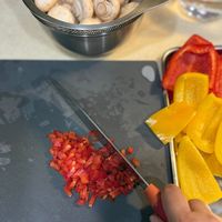 可能是刀和香菇的圖像
