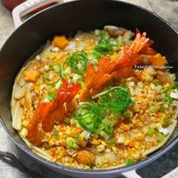 可能是拉麵、西班牙大鍋飯、炒飯和粥的圖像