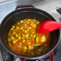 可能是豆煮玉米的圖像