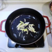 可能是義大利麵和文字的圖像