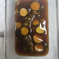 可能是蛋黃和龍眼的圖像