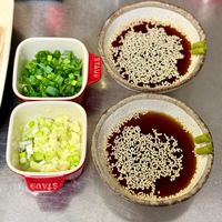 可能是炒麵、拉麵、豆腐和火鍋的圖像